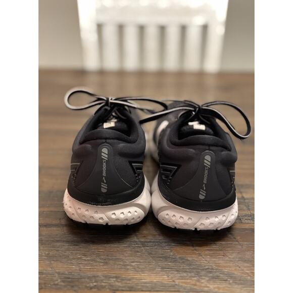 Brooks Ghost 13 Womens Size 8 Running Shoe Black Pearl Hushed Violet Medium - Picture 3 of 8
